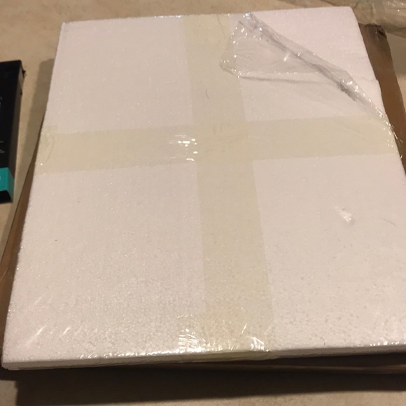 Icona Bay 11”x14” 1-Pack Replacement Glass - Picture 2 of 11